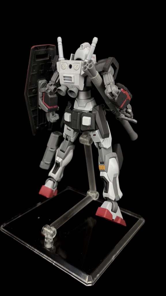 「001」ガンダム–4枚目/制作者：みっす