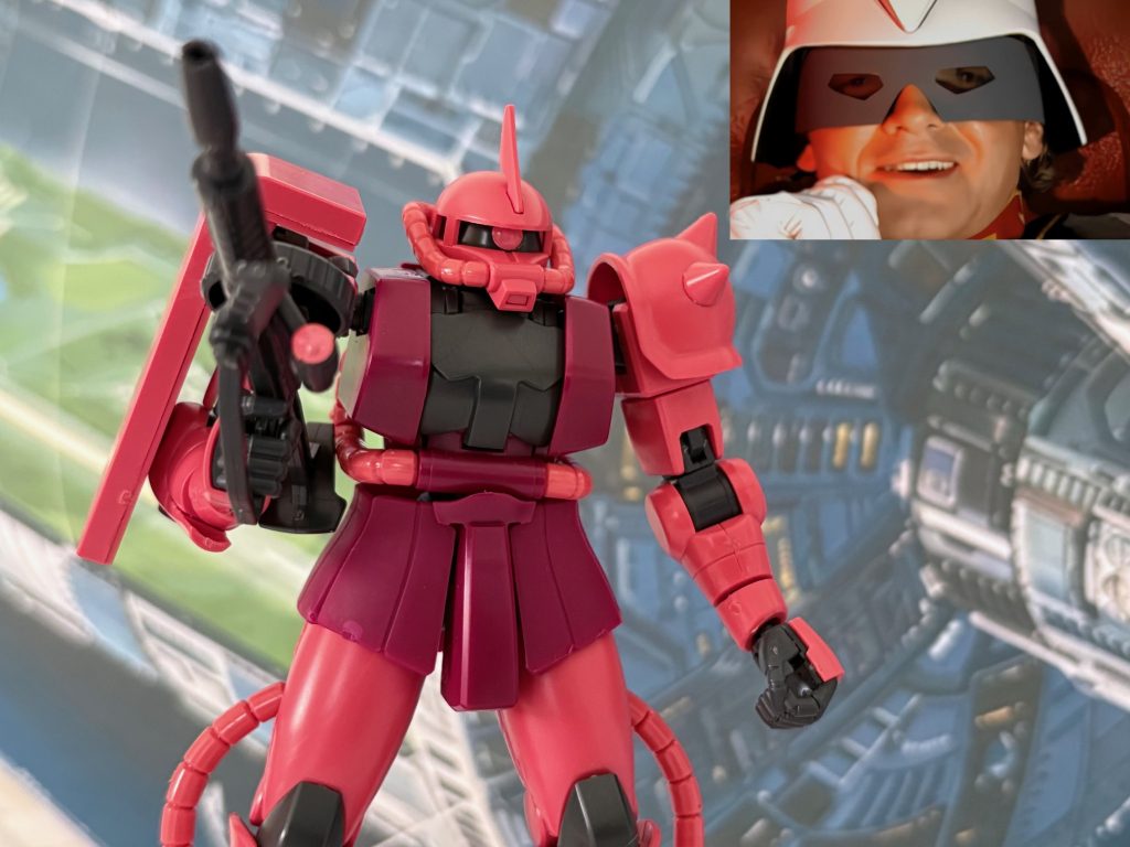 タカとユージがこの世界に現れた同じ頃、平行世界のシャアがコロニーの外側に現れていた。ケツアゴシャア「見せてもらおうか・・・。この世界のガンダムの性能とやらを・・・」