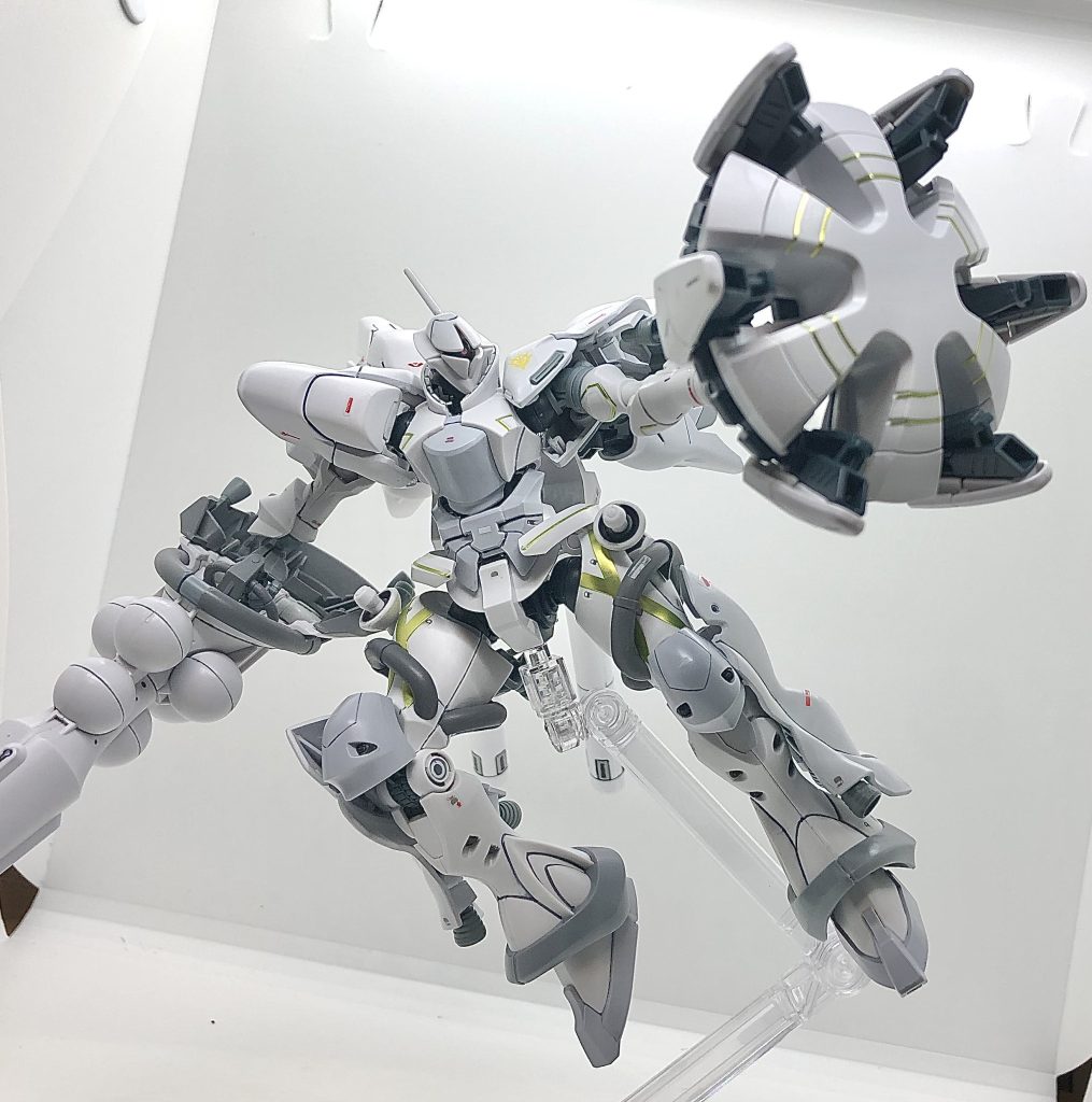 数ヶ月後、不明MSの一部が復元、ギャンのオプションパーツとして製造された。これにより、ハクジを装備せずともハクジかそれ以上の機動力を獲得することに成功した。