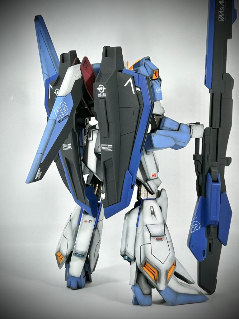 背面は相変わらずデカール少な目です🤣