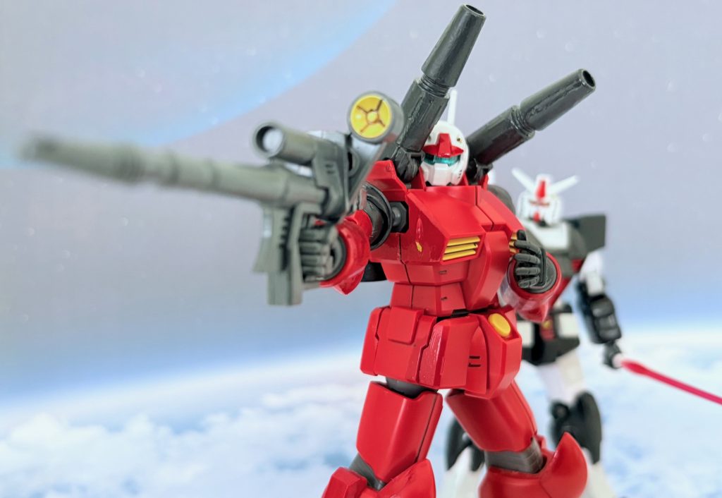 タカ「大丈夫か、ニャアン?」ニャアン「タカさん・・・!!」