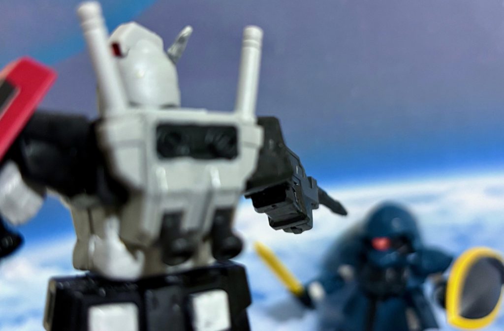 「覚醒」グラナダ攻略戦ではホワイトベース隊がシャアのニュータイプ部隊と戦う裏で、レビルのプロトタイプガンダムがマレット・サンギーヌのアクトザクと対決し、これを打ち破った。アクトザクはサラミス1隻とGMとボールを4機ずつ撃破していたがニュータイプに覚醒しつつあったレビルの敵ではなかった・・・。レビルはマレットを「奇襲攻撃は見事だったが、定見のないパイロット」と酷評していた。