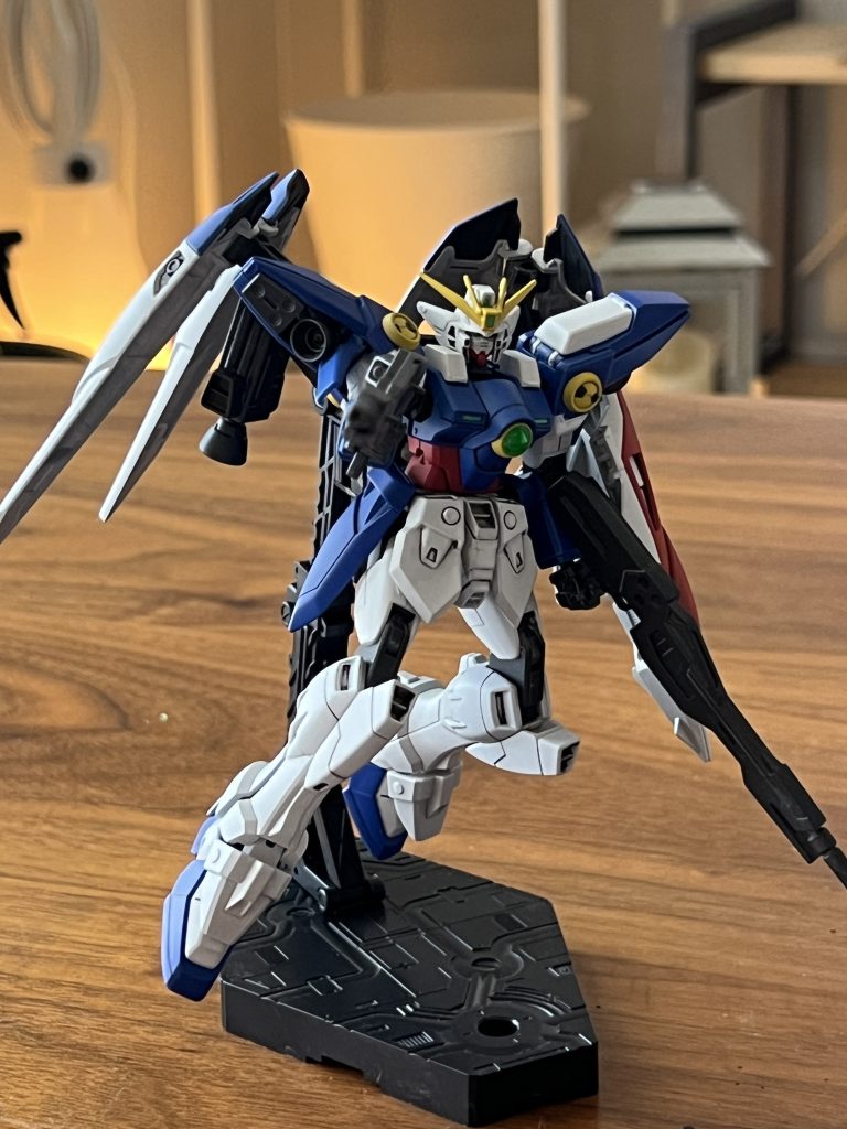 HGACウイングガンダムゼロ