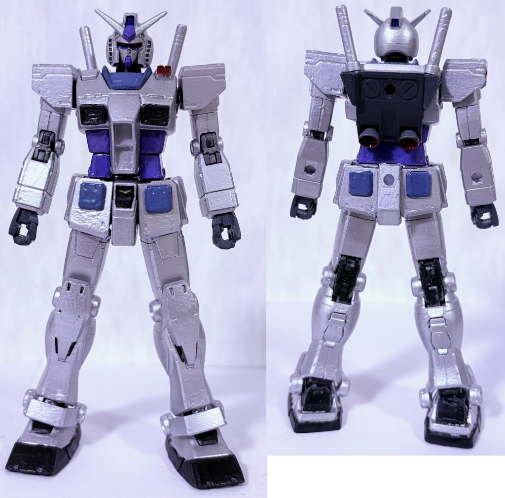 今回G3を作るにあたり、まず参考にしたのがMGのVer2.0のカラーリングを参考に、シルバー、つや消しブラック、パープル、ミディアムブルーをメインに塗装。シルバーはクローバーガンダムを参考にした。頭部はORIGIN版をそのまま使うのではなく、余っていたEGガンダムから流用。目は安彦氏が描くイラストを参考に赤くし、バックパックとハンドパーツはリバイブ版を使った。