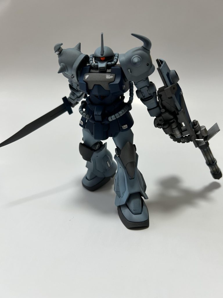 ウェザリングで汚そうか迷ったのですが、しばらくはこのままで置いておきます。