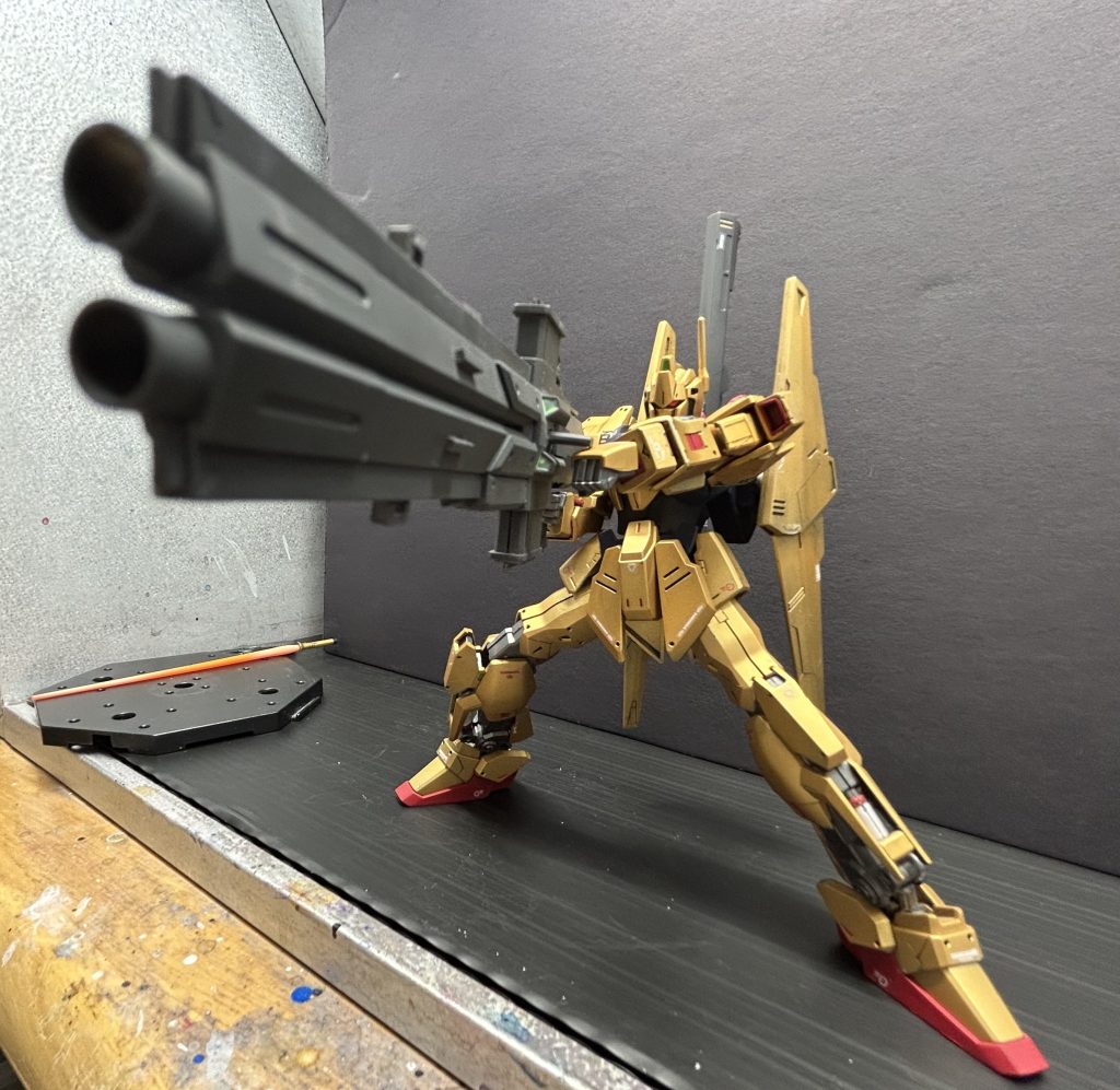 今回の目玉はこのライフル！持たせるのに苦労しました💧