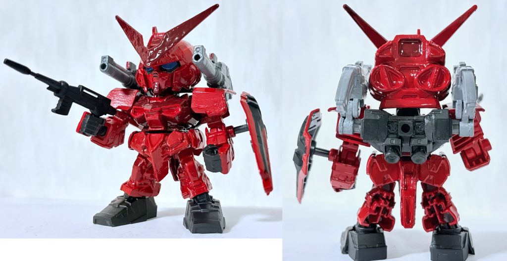 なお装備を変える事でツインショルダーキャノンモードになれる。