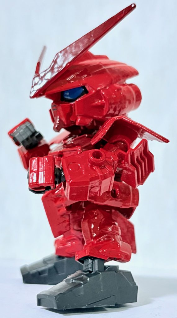 範馬刃牙のファイティングポーズをとらせてみた。バッキーのキャラに合ってるな。