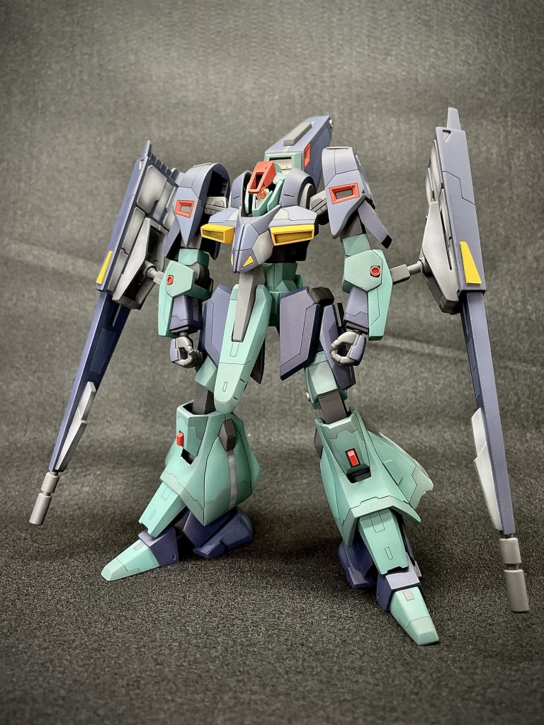 腰まわりのパーツなど大きくしたり足の長さなど延長したり