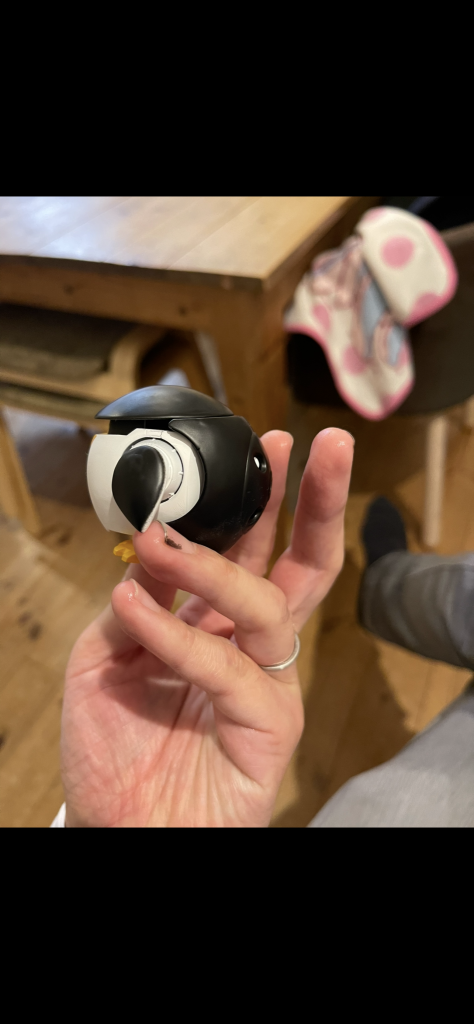 まんまるでとても愛らしいフォルムです。