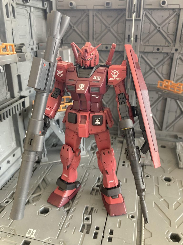 最後にシャア専用ガンダム