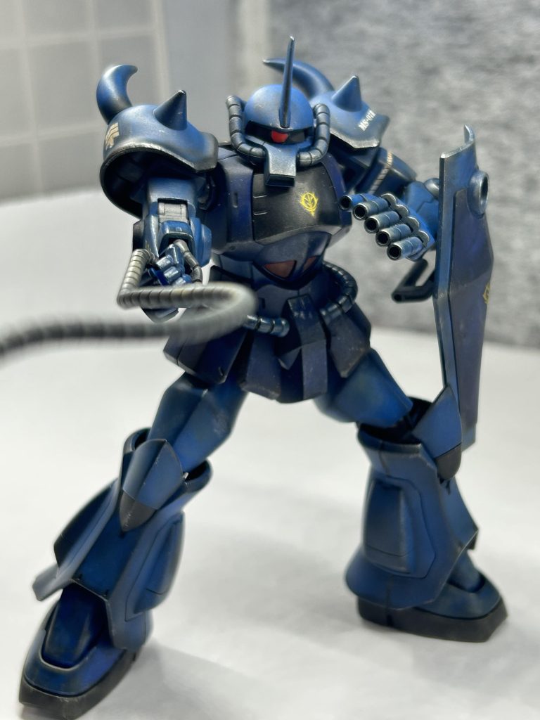 グフカスタムはカッコいいけど、無骨なグフもやっぱり好きですね。