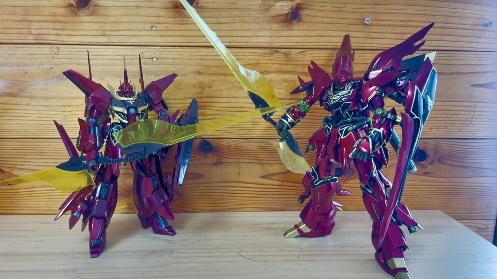 MG シナンジュと2ショットその2