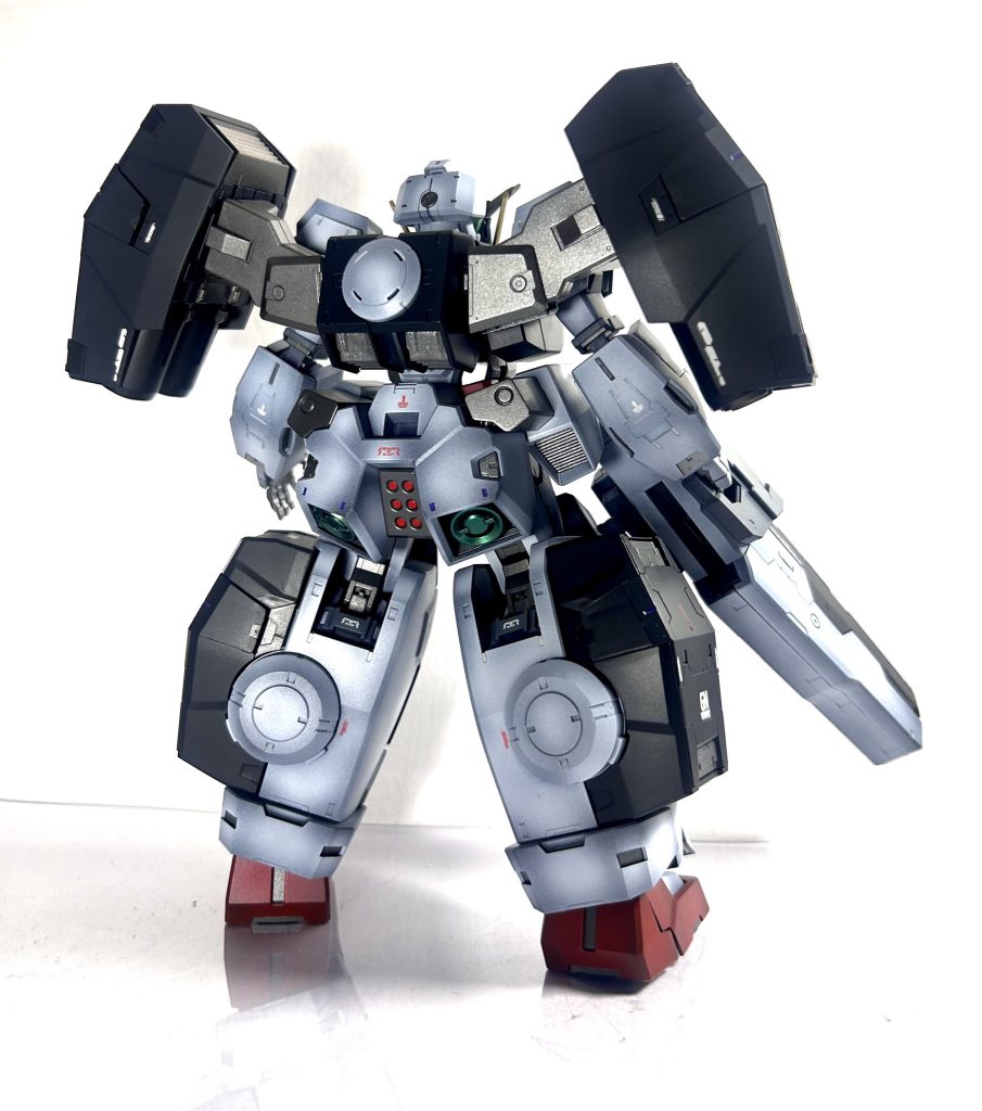 バックパックはポロリが多いと、レビューで見ていたので厚塗りをして対策してみました。今のところ取れることはありません。