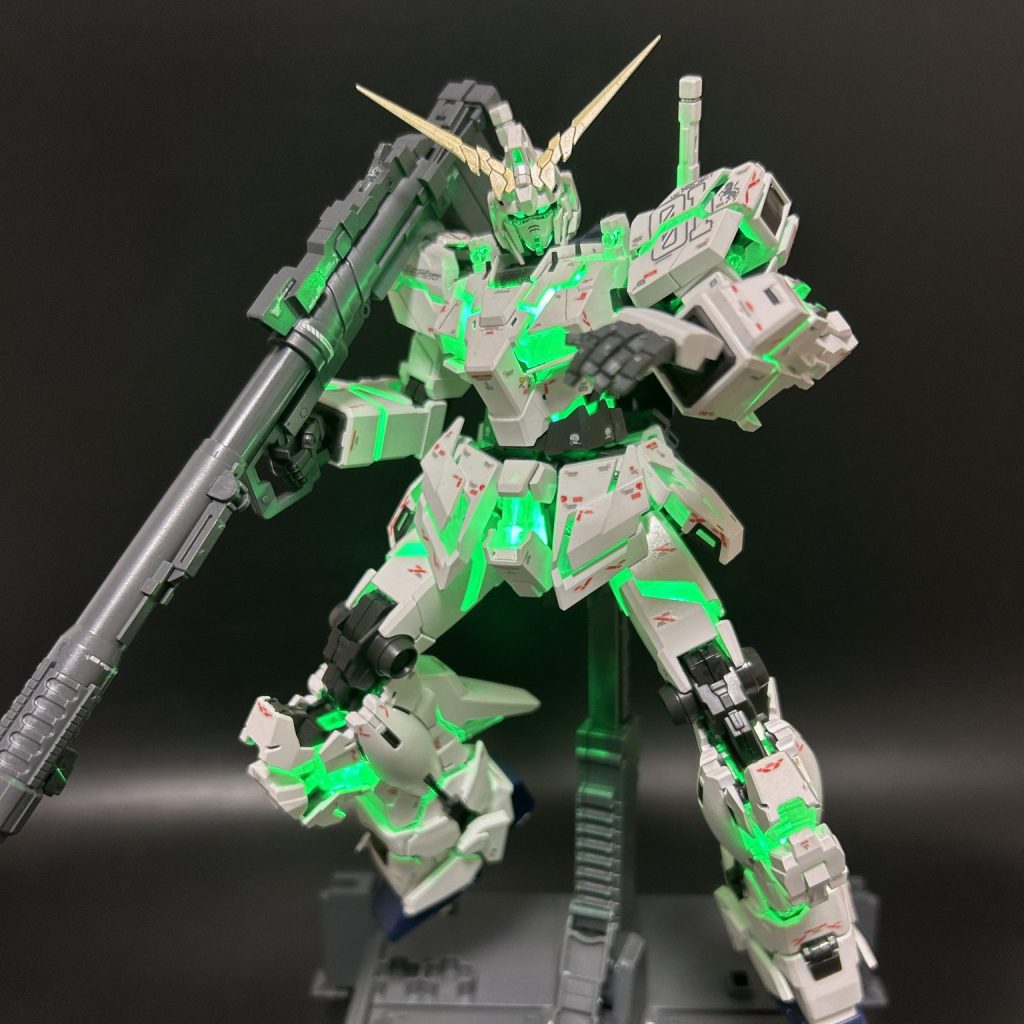 MGEX ユニコーンガンダム ver Ka｜けにけにさんのガンプラ作品
