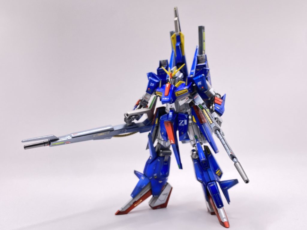 仮組して、顔ちっさ!(ズサ組んだ後だったので尚更)でも、スゲぇカッコいぃ!ゼッツーってこんなにカッコ良かったのかと感動🥹