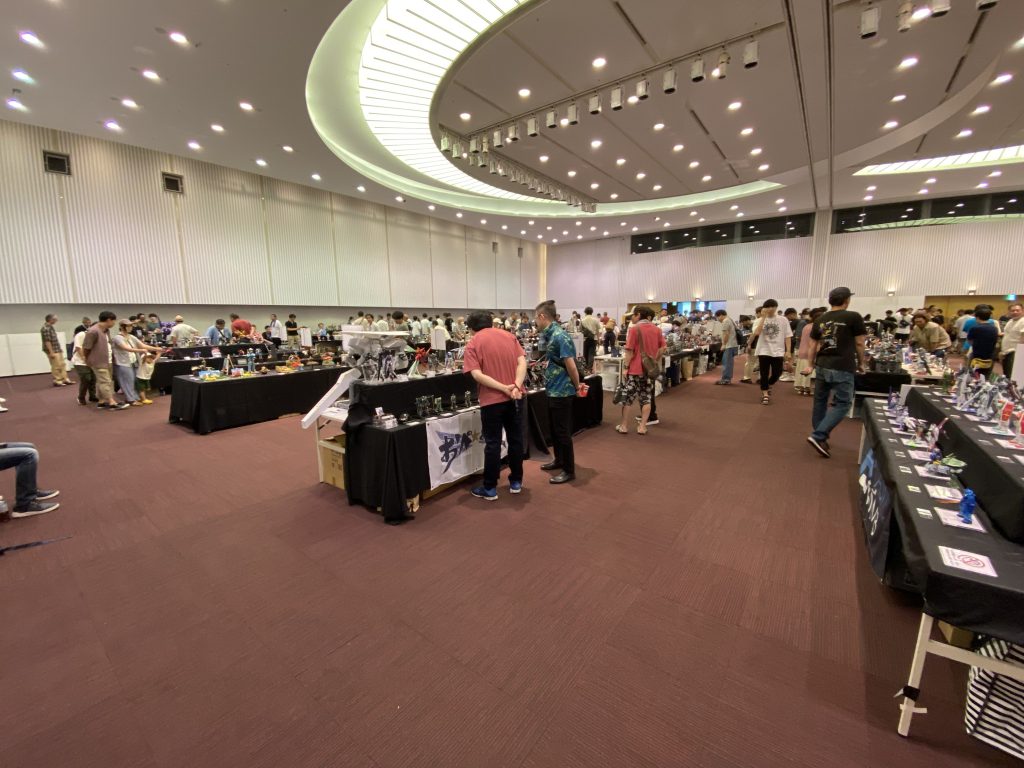 昨日のニプコムの会場です