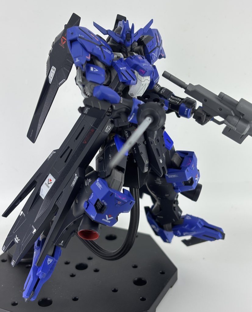 MGに負けないカッコよさを目指したい!HGガンダムヴィダール–5枚目/制作者:Ruiz