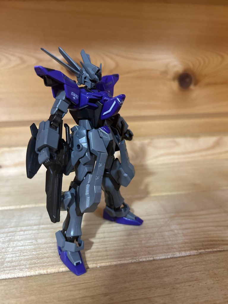 いかがだったでしょうか？見てもらえたなら嬉しいです。この機体よりも前に作ったストライク系がまだあるのでまた投稿したいと思います。ここまで読んでいただいて本当にありがとうございました