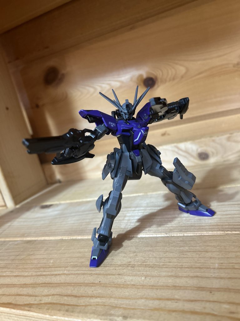 ドミネイトストライクガンダム