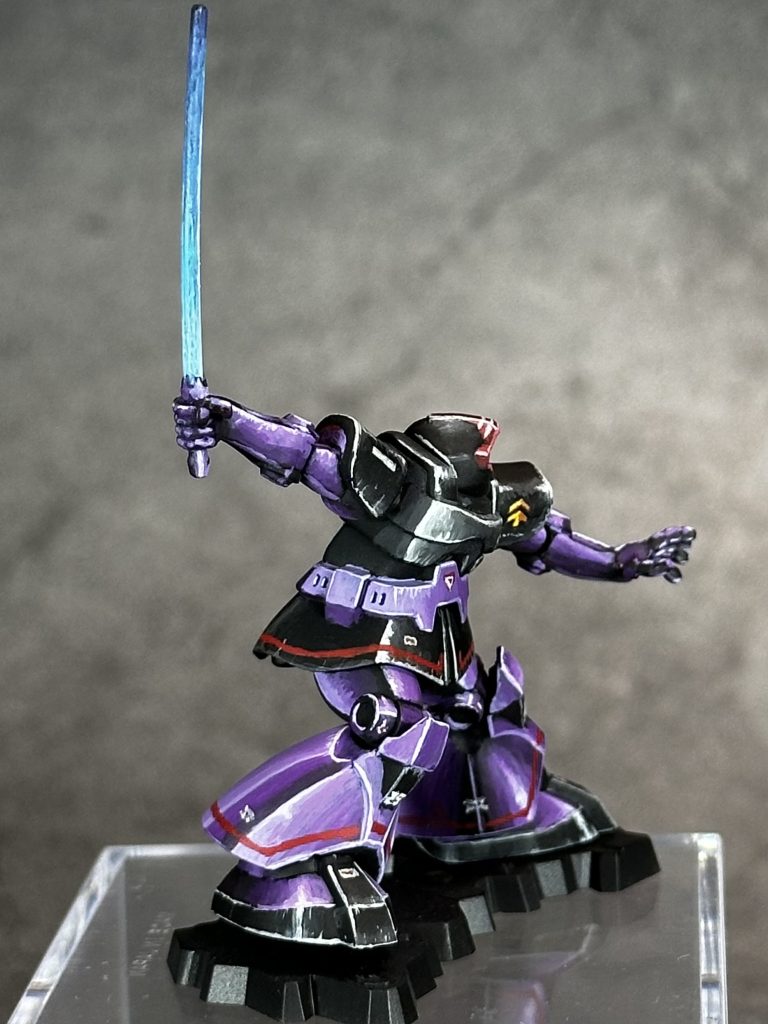 造形がとても良くってカッコいいです!