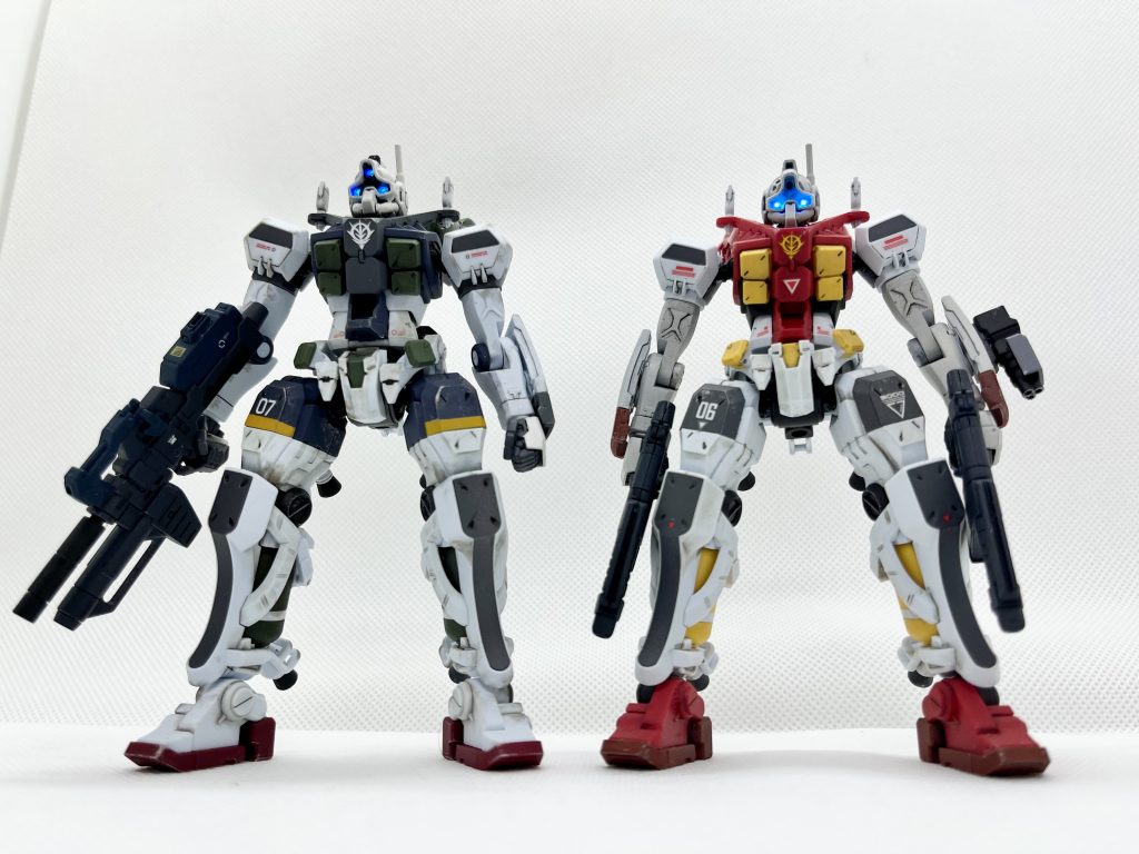 スガイさんのゲルググは腕(上腕)を2mmほどプラ板で延長してます。