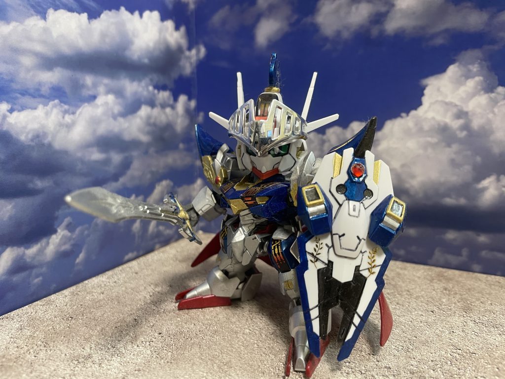 盾も少し飾ってます