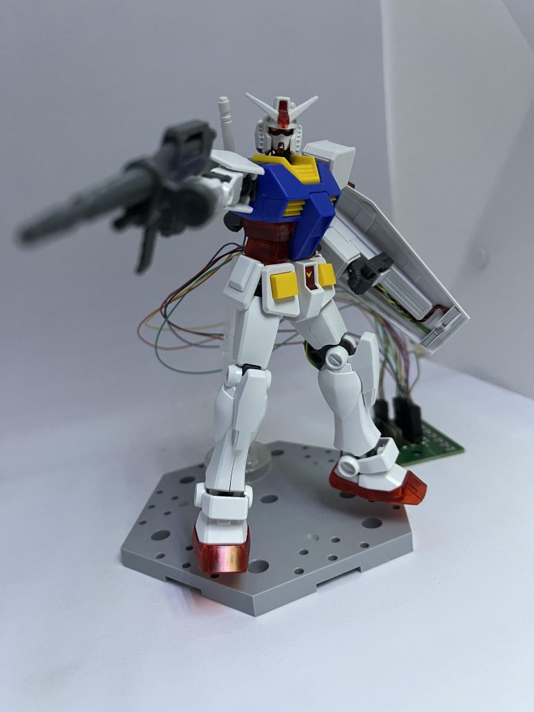 素組み、未発光状態。