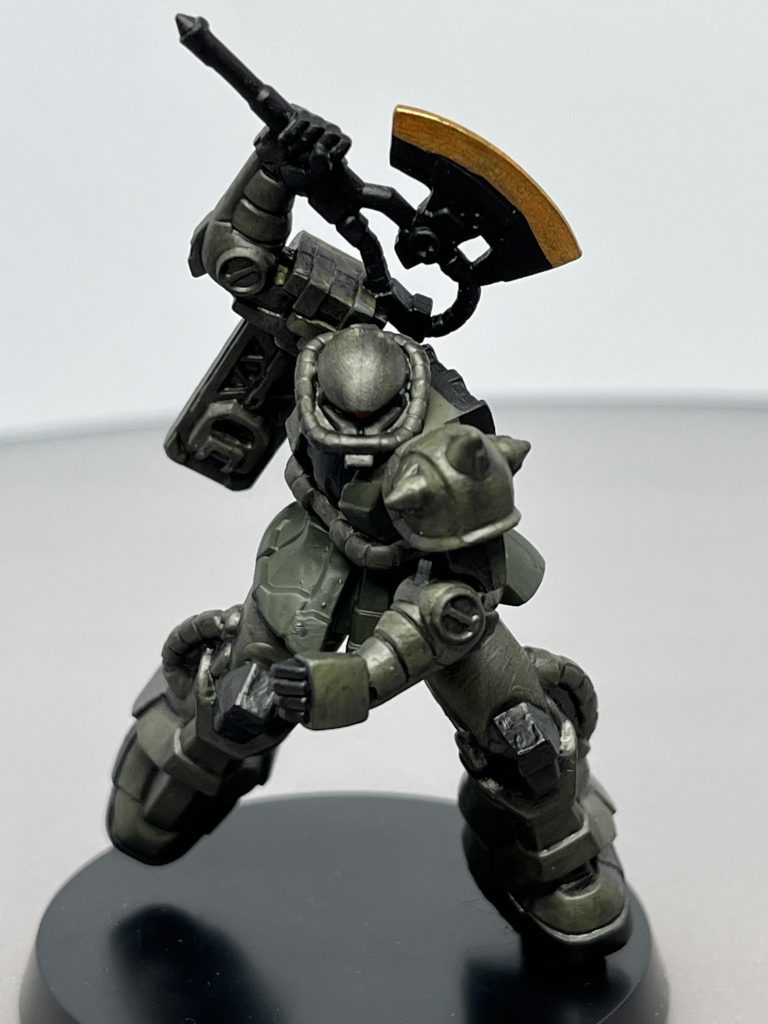 残りの2機もペイント！緑ザクは塗ってて楽しいですね⤴️カードゲームのトークンに載せて使ったりして満足感が凄い✨