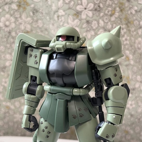 猫の足跡付きザク