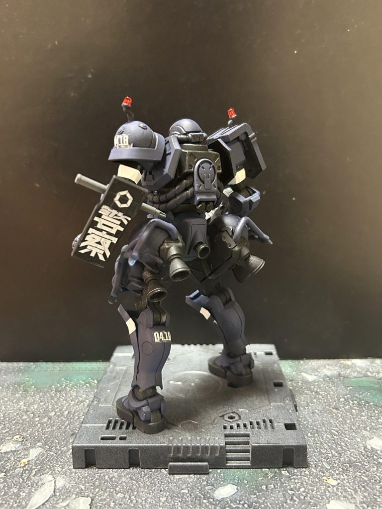 軍警ザク–4枚目/制作者：Zゼンダー