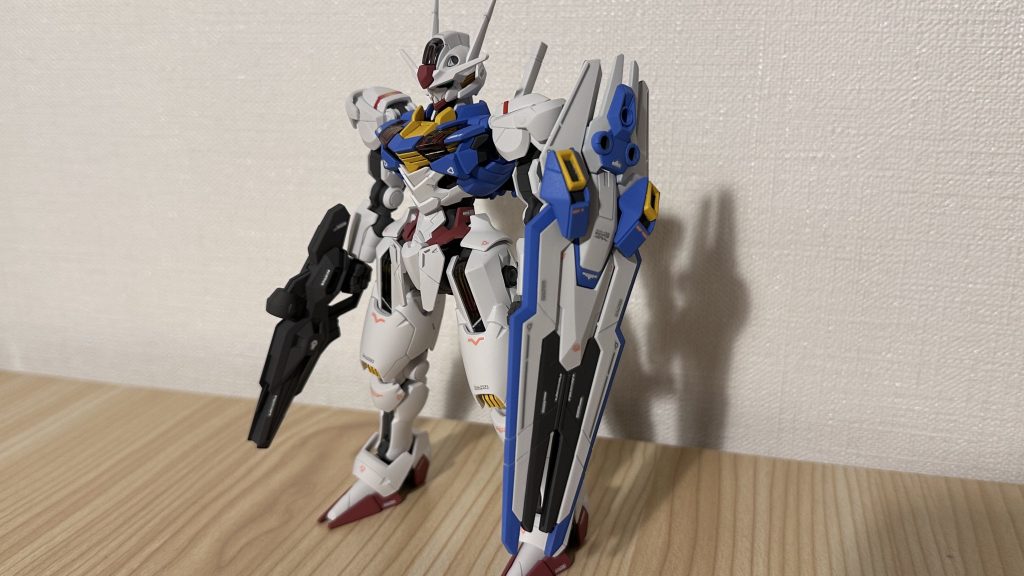 全体像。ネットで上がっている足を加工してプロポーション上げることも考えたが、スレッタとのイメージを優先してそのままにした。