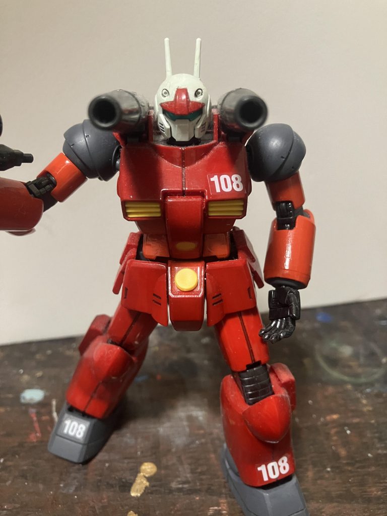 今まで、ガンスタ知らなかったのでウェザリングも知らず，赤色3色使ってカッケーてなってました。まあ，見て下さい。   
