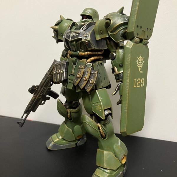 ＨＧギラズールです