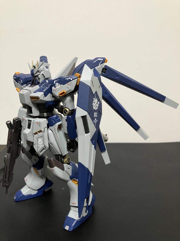 Hi-νガンダムの親子–4枚目/制作者：HiroRe