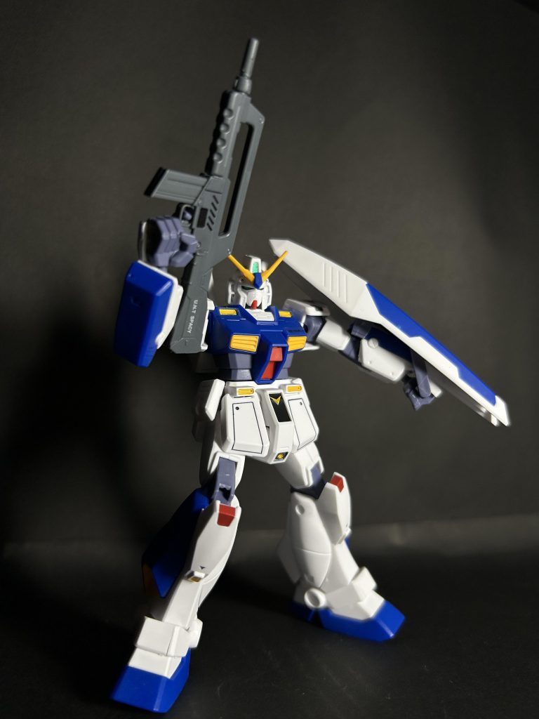 可動は古いキットということもあり、あまり動かないような気がします。