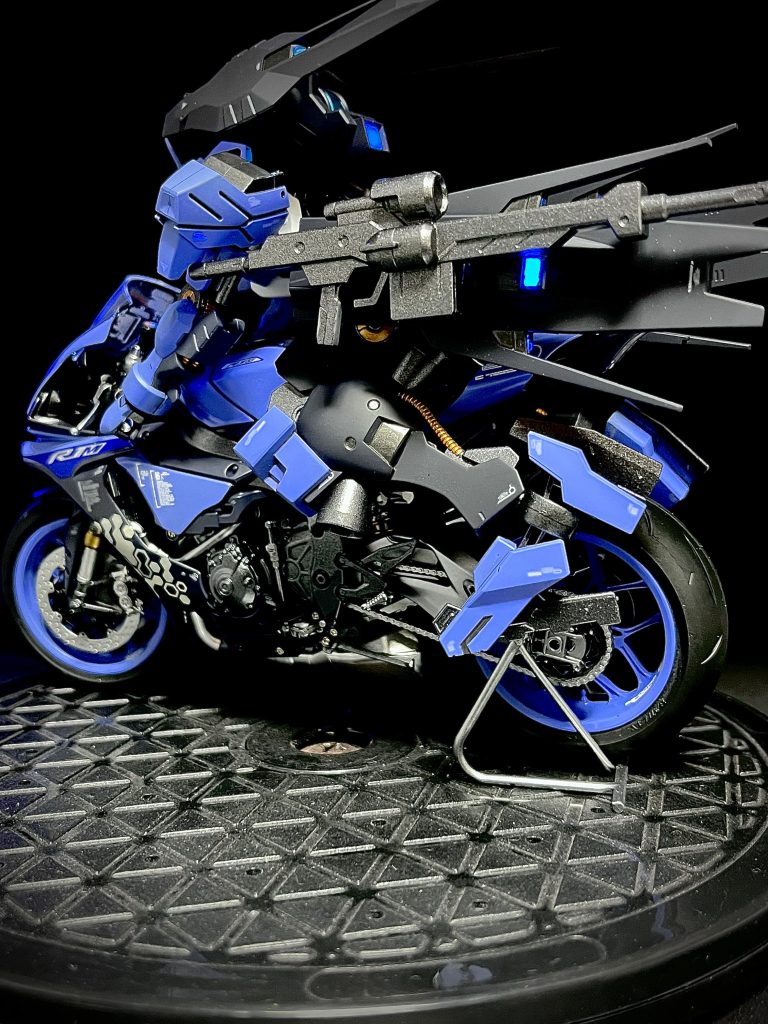 なんかめっちゃ重そう。。