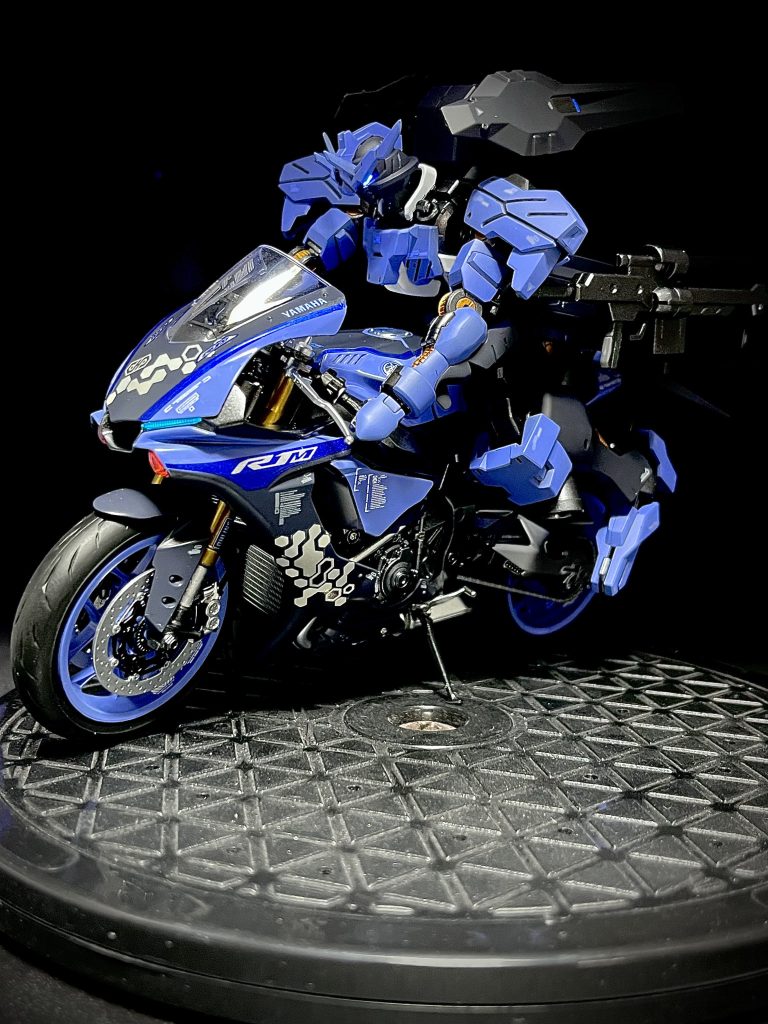 HGガンダムヴィダール×YZF-R1M–7枚目/制作者:7se