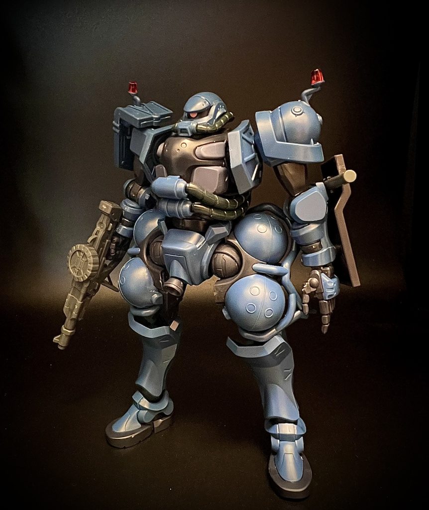 塗装前の軍警ザク。もうカッコいいです✨