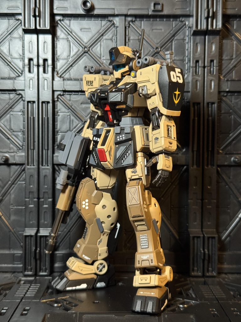 塗装メモ薄茶色外装　Cタン濃茶色外装　C陸軍カーキ黒色外装　Cアルマイトブラック武装類　Gメカサフヘヴィフレーム　Gフレームメタリック1他はシタデルカラー筆塗り