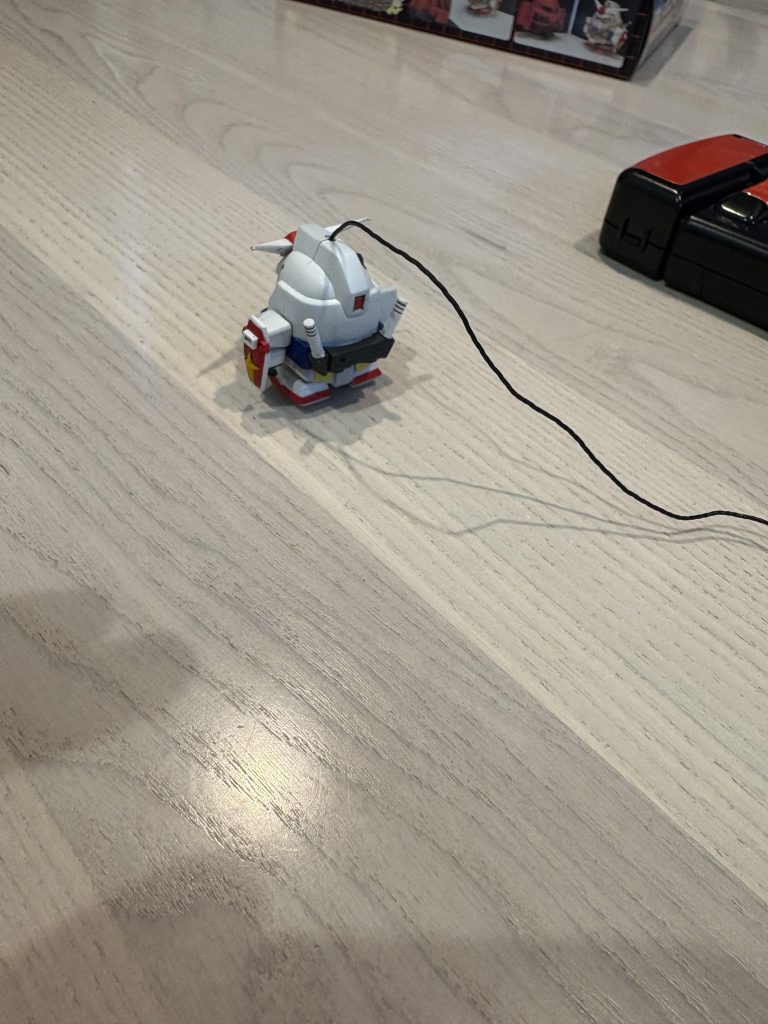 M3ガンダム大地にたつ–3枚目/制作者：シャンとしておかか