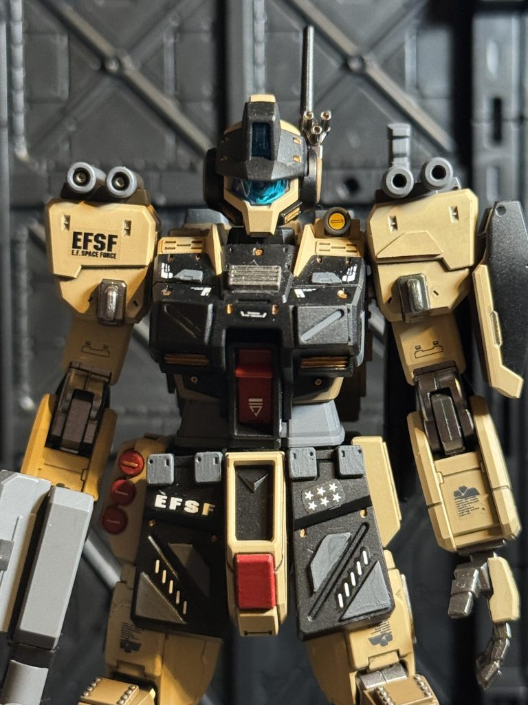 キット自体がいい出来で、ゴツい感じのディテールが気に入りました。