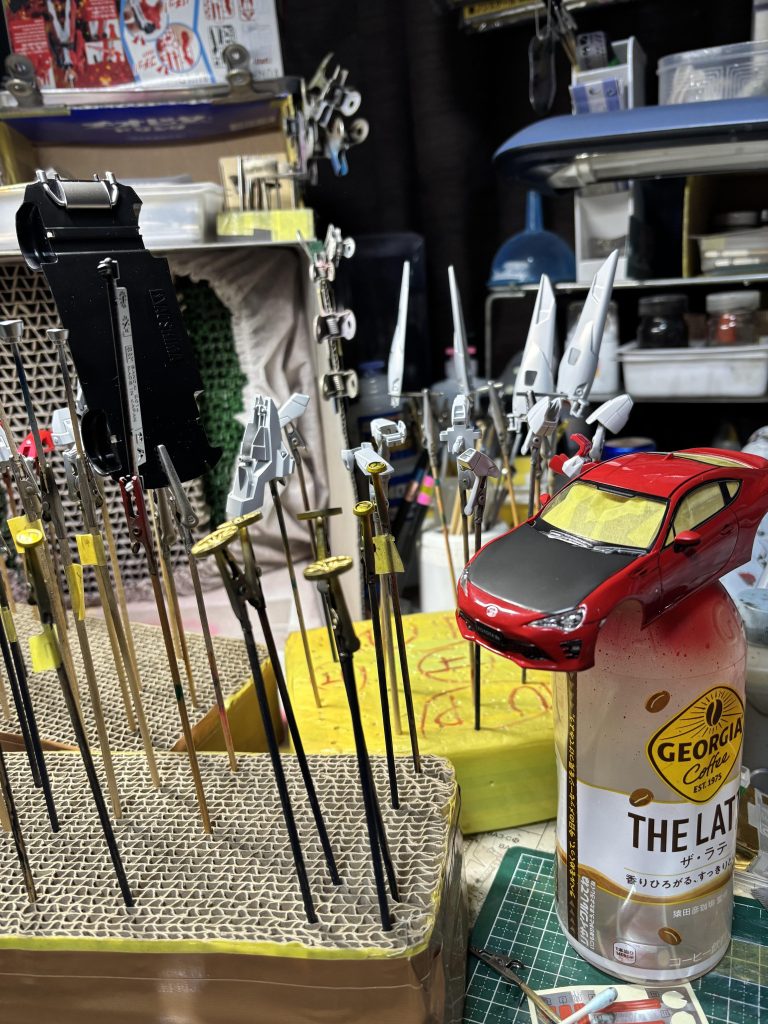 同時に作ってたアオシマの楽プラの86と