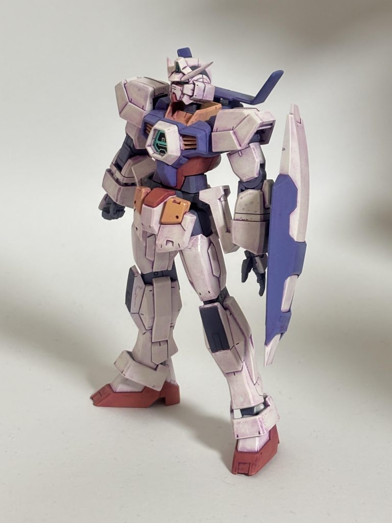 撮影に普段フラッシュは使いませんが、使ったほうが面部分の薄パープルのムラがボヤケて均一にほ見える気がしました。(この写真では不使用)