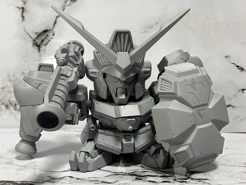 サフ後塗分け箇所は多かったですが、モールドがはっきりしていたのでマスキングは意外に簡単でした。