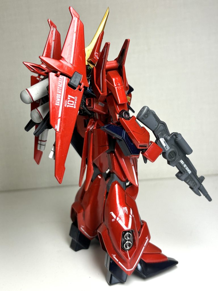 その他、市販のデカールを貼りました。