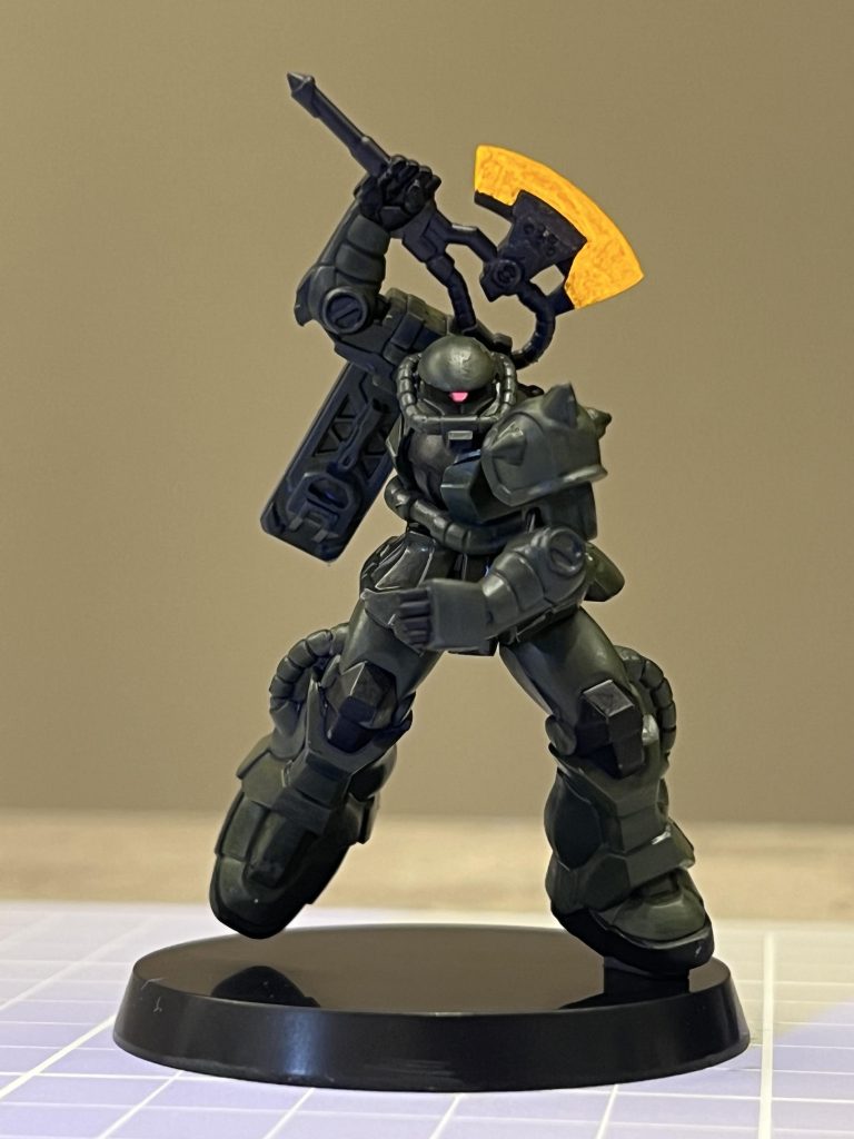 モノアイヒートホークは蛍光塗料で！