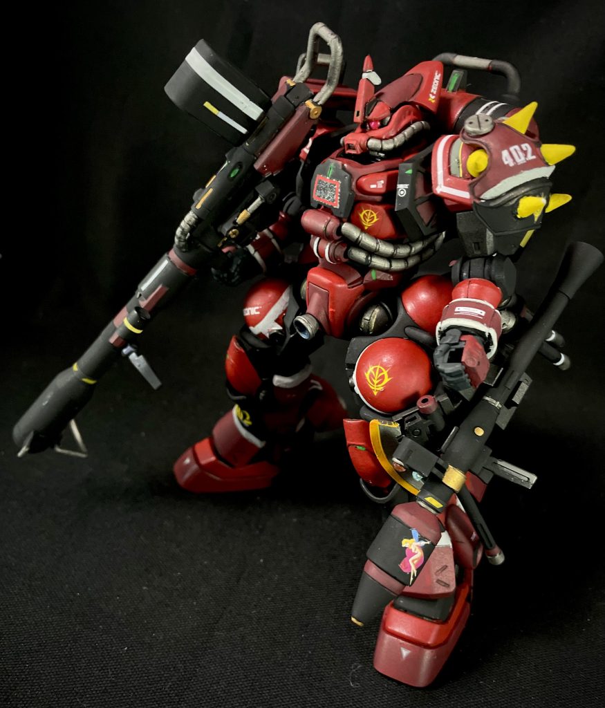 軍警ザクを高機動型ザクにミキシング改造でした。ご覧いただきありがとうございます。GQ版ゲルググをゲルググっぽくできる閃きがあれば挑みたいと思いますが、『このザクゲルググぐらい強いでしょ?』で今は納得しています。