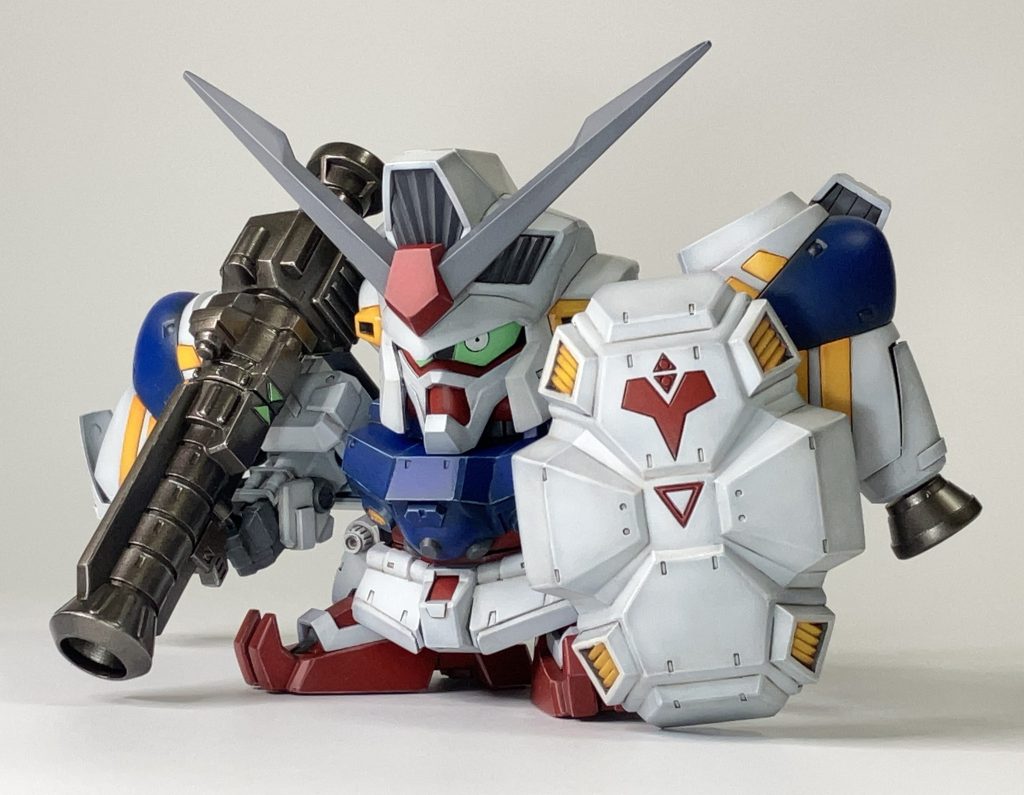 正面アトミックバズーカが迫力あってかっこいいです