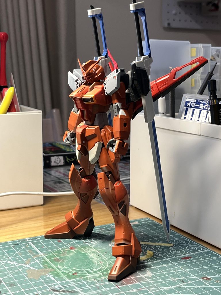 スタンド無しでもしっかり自立しますご覧いただきありがとうございました